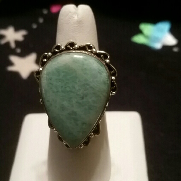 Aquamarine Ring - Picture 2 of 8